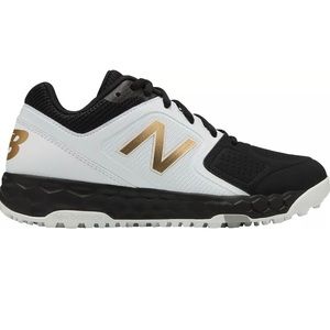 NWT New Balance Softball Turf Shoes Size 8.5